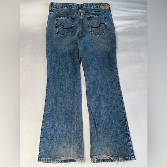 Signature Levi’s Misses Midrise bootcut long jeans - Picture 7 of 10